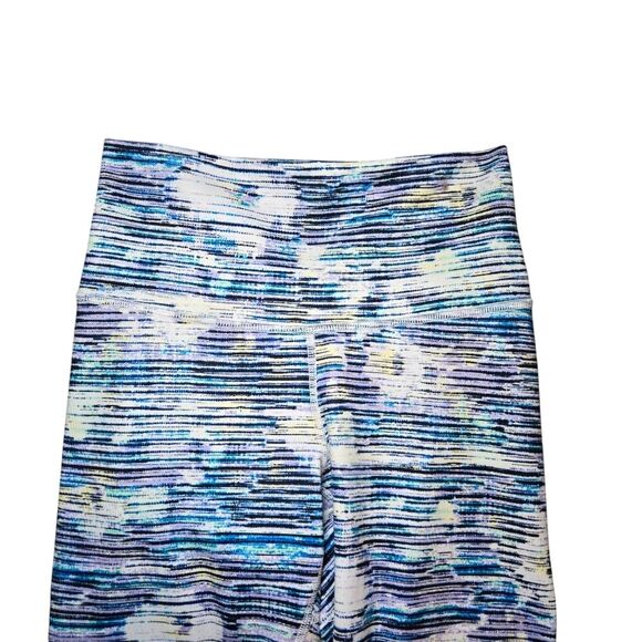 ❤️FINAL SALE❤️ Lululemon True Self Crop II - Blurry Belle Multi - Picture 3 of 10